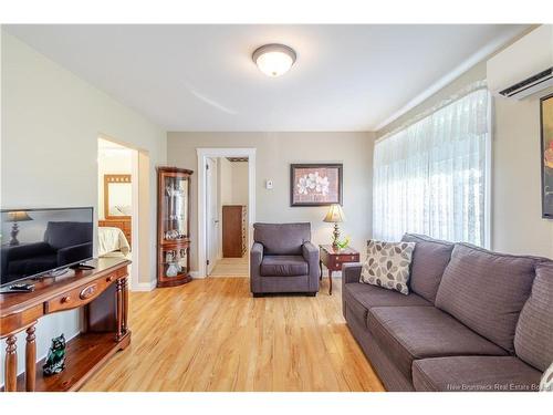 278 Neill St, Fredericton, NB 