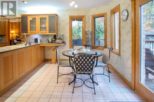 922 Country Club Crescent, London South (South Q), ON - Indoor Photo Showing Dining Room