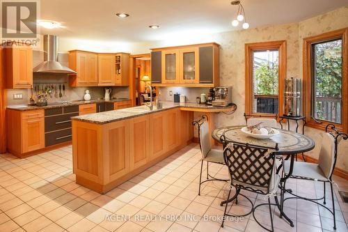 922 Country Club Crescent, London South (South Q), ON - Indoor