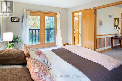 Master bedroom with a balcony - 922 Country Club Crescent, London South (South Q), ON - Indoor Photo Showing Bedroom