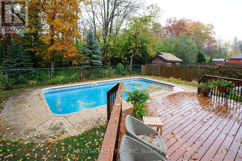 922 Country Club Crescent, London South (South Q), ON - Outdoor With In Ground Pool With Deck Patio Veranda With Backyard