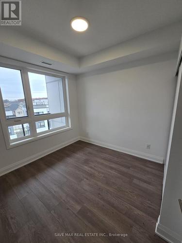 414 - 3250 Carding Mill Trail, Oakville, ON - Indoor Photo Showing Other Room