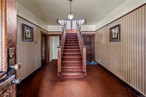 1157 Princess Ave, Victoria, BC - Indoor Photo Showing Other Room