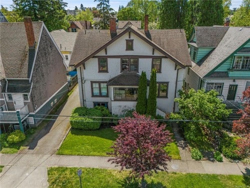 1157 Princess Ave, Victoria, BC - Outdoor With Facade