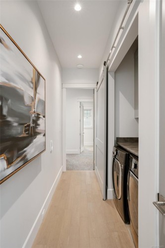 2639 Victor St, Victoria, BC 