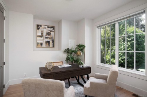 2639 Victor St, Victoria, BC 