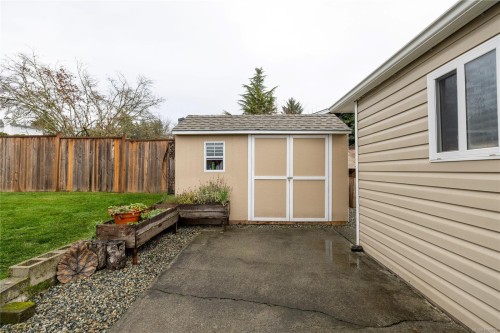 2207 Tzouhalem Rd, Duncan, BC 