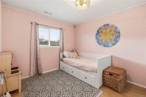 2207 Tzouhalem Rd, Duncan, BC 