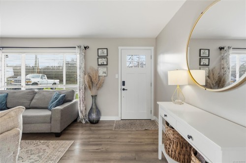 2207 Tzouhalem Rd, Duncan, BC 