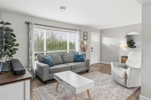 2207 Tzouhalem Rd, Duncan, BC 