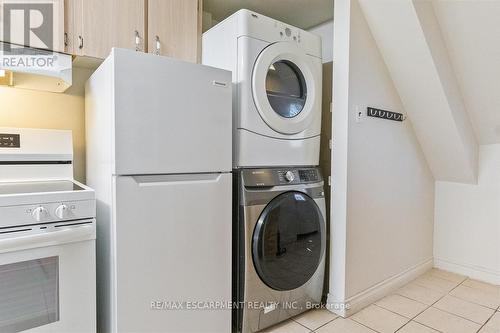 2012 Bonnymede Drive, Mississauga, ON - Indoor Photo Showing Laundry Room