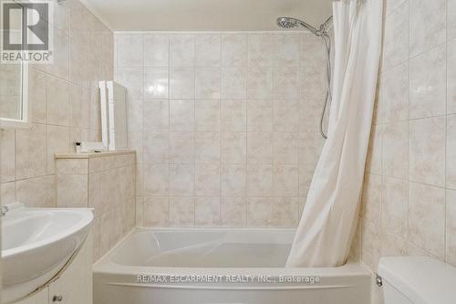 2012 Bonnymede Drive, Mississauga, ON - Indoor Photo Showing Bathroom