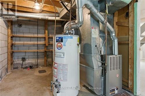 18 Jasper Drive, Hamilton, ON - Indoor Photo Showing Basement