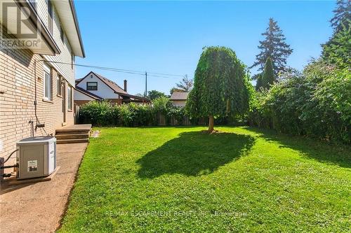 18 Jasper Drive, Hamilton, ON - Outdoor