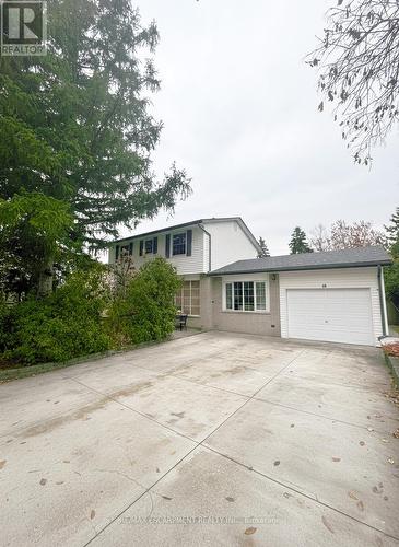 18 Jasper Drive, Hamilton, ON - Outdoor