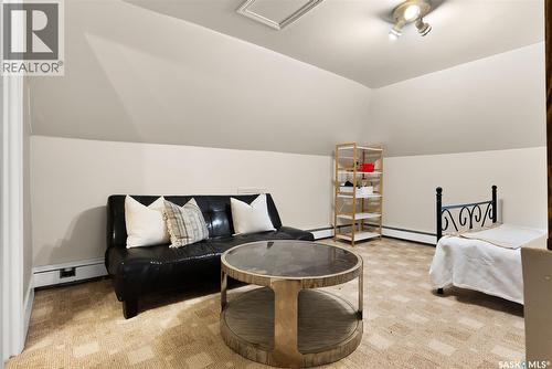 2800 Victoria Avenue, Regina, SK - Indoor Photo Showing Bedroom