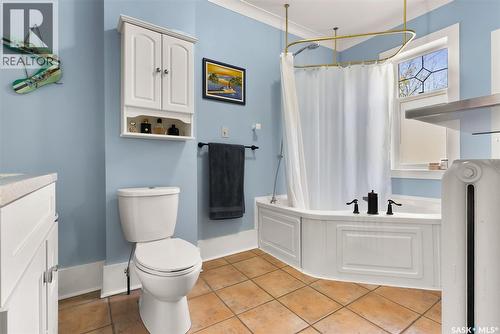 2800 Victoria Avenue, Regina, SK - Indoor Photo Showing Bathroom