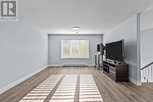 8 Burry Port Street, St. John'S, NL - Indoor Photo Showing Other Room