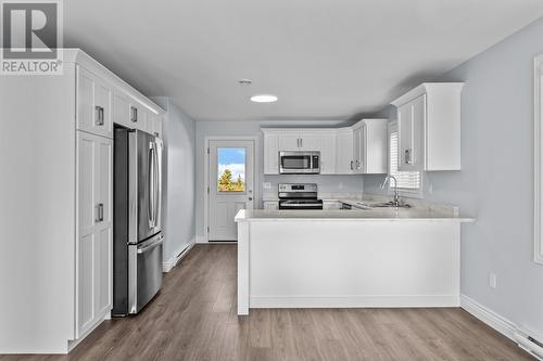 8 Burry Port Street, St. John'S, NL - Indoor Photo Showing Kitchen
