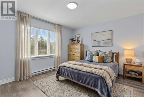 8 Burry Port Street, St. John'S, NL - Indoor Photo Showing Bedroom