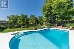 36 MEGAN AVENUE  Toronto, ON M1E 4A7