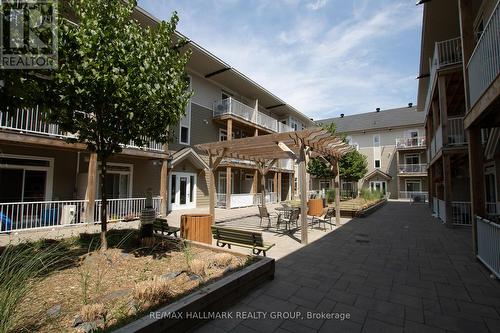 H - 314 Everest Private, Ottawa, ON - Outdoor