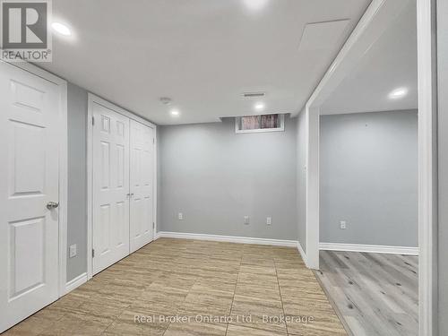 157 Twin Crescent, Hamilton (Butler), ON - Indoor