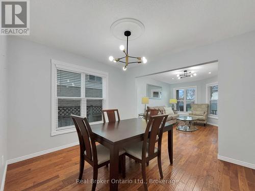 157 Twin Crescent, Hamilton (Butler), ON - Indoor Photo Showing Dining Room