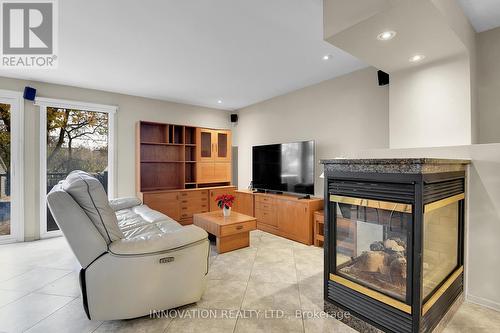 152 Burnetts Grove Circle, Ottawa, ON - Indoor With Fireplace