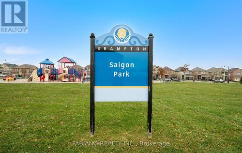 18 Birch Tree Trail, Brampton, ON - Outdoor