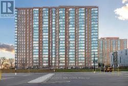 1913 - 115 HILLCREST AVENUE  Mississauga, ON L5B 3Y9