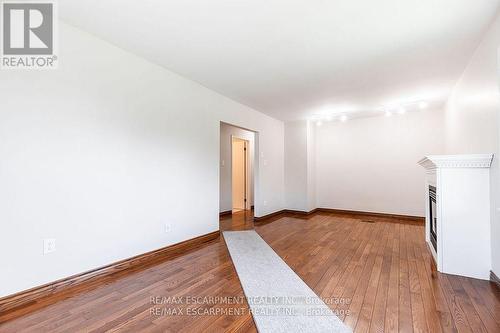 2340 King Street E, Hamilton, ON - Indoor Photo Showing Other Room
