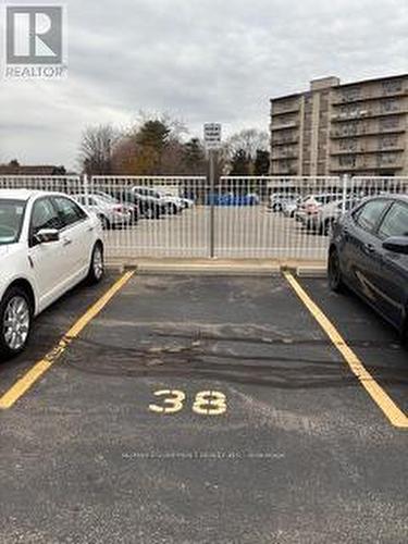 208 - 10 Woodman Drive S, Hamilton, ON - Outdoor