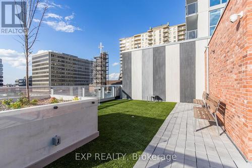 3908 - 60 Frederick Street, Kitchener, ON - Outdoor