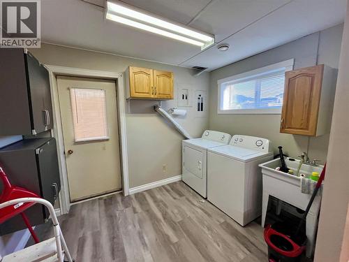 215 Peace River Crescent, Tumbler Ridge, BC - Indoor Photo Showing Laundry Room