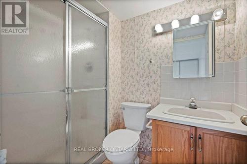 101 - 265 Westcourt Place, Waterloo, ON - Indoor Photo Showing Bathroom