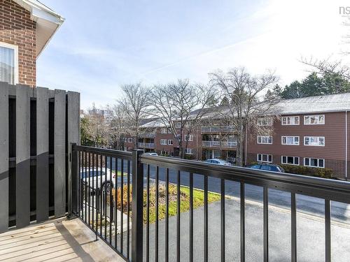 7 Braeside Lane, Clayton Park, NS 