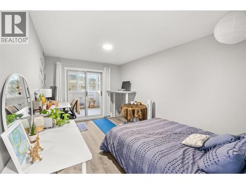 262 Kinney Avenue Unit# 311, Penticton, BC - Indoor Photo Showing Bedroom