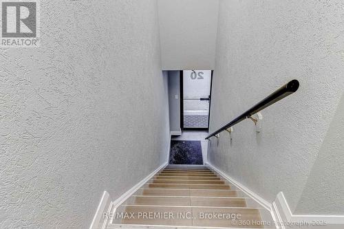 20 - 80 Carlauren Road N, Vaughan, ON 