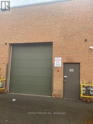 20 - 80 Carlauren Road N, Vaughan, ON 