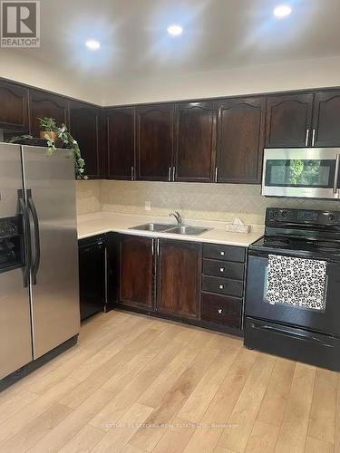 46 - 5950 Glen Erin Drive, Mississauga, ON - Indoor Photo Showing Kitchen With Stainless Steel Kitchen With Double Sink
