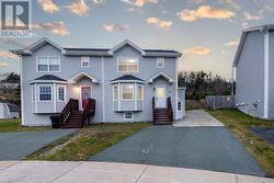 16 Maclaren Place  St. John's, NL A1B 5E0