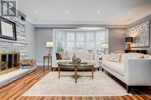 5192 Reeves Road, Burlington, ON - Indoor Photo Showing Living Room With Fireplace