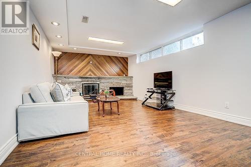 5192 Reeves Road, Burlington, ON - Indoor With Fireplace