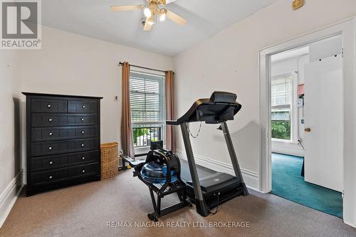 5368 Menzie Street, Niagara Falls (Downtown), ON - Indoor Photo Showing Gym Room