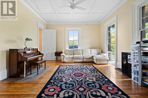 5368 Menzie Street, Niagara Falls (Downtown), ON - Indoor