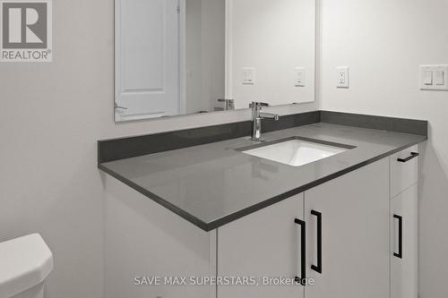 152 Greer Street, Barrie, ON -  Photo Showing Bathroom