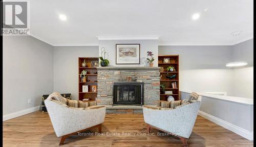 5467 Sixth Line, Milton, ON - Indoor Photo Showing Living Room With Fireplace