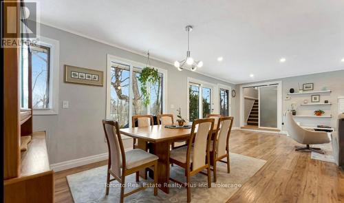 5467 Sixth Line, Milton, ON - Indoor Photo Showing Dining Room