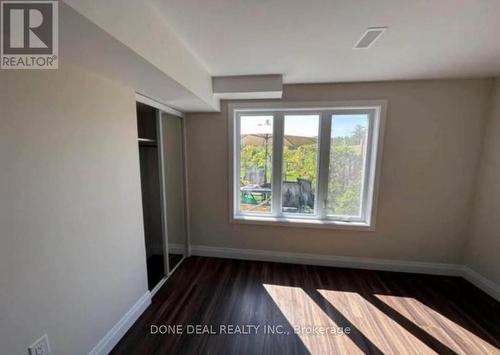 115 Pondcliffe Drive, Kitchener, ON - Indoor Photo Showing Other Room